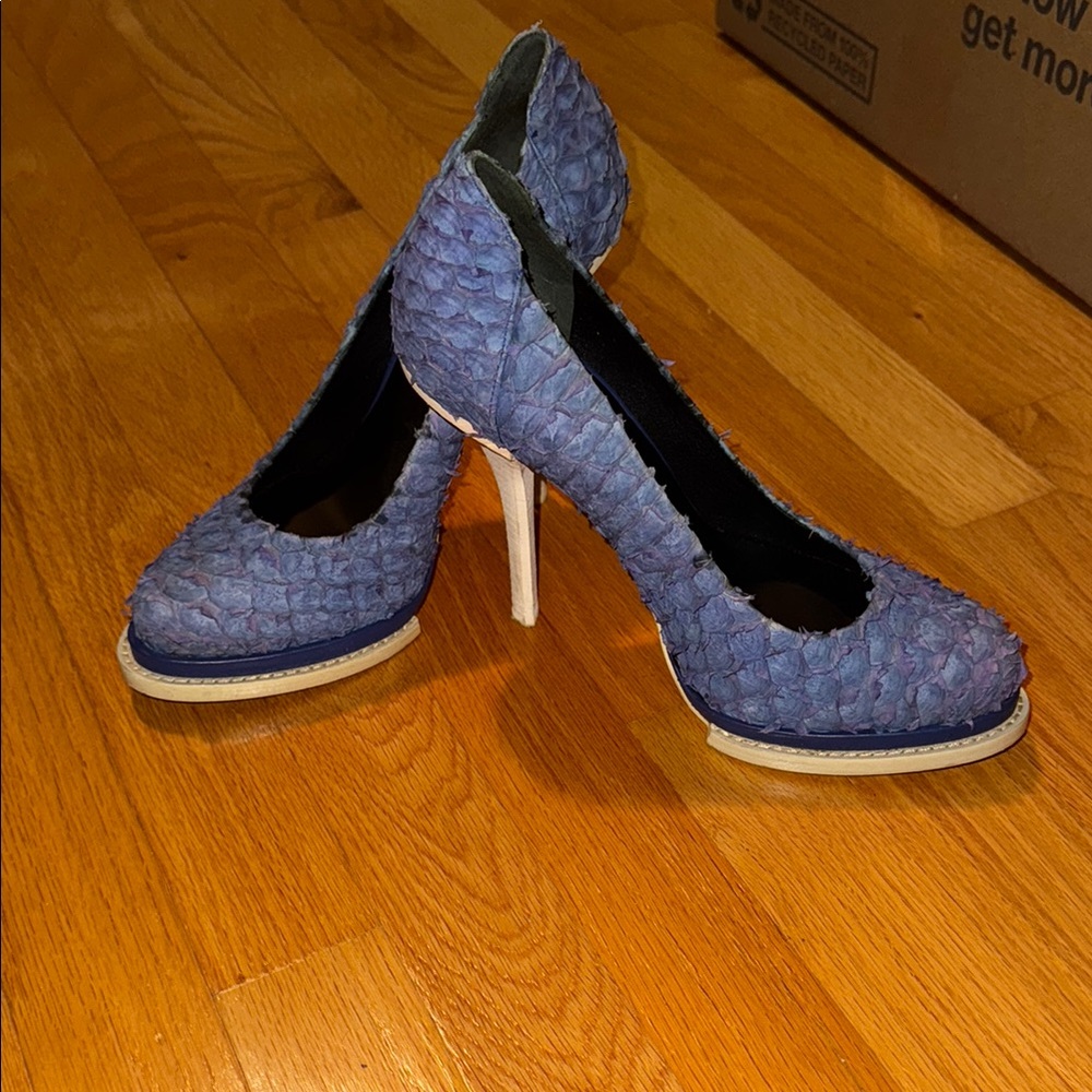Alexander wang  Blue Adia heel fish scale textured Women's Heels